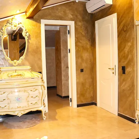 La Casa Boutique Penzion 4*