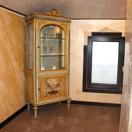 La Casa Boutique 4*