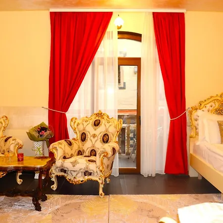 Πανσιόν La Casa Boutique